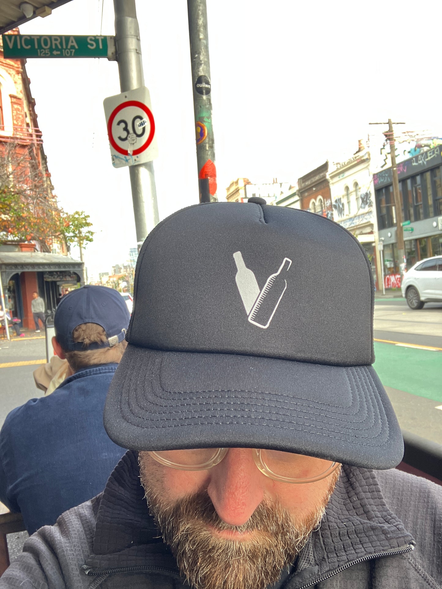 V for Viticole Cap